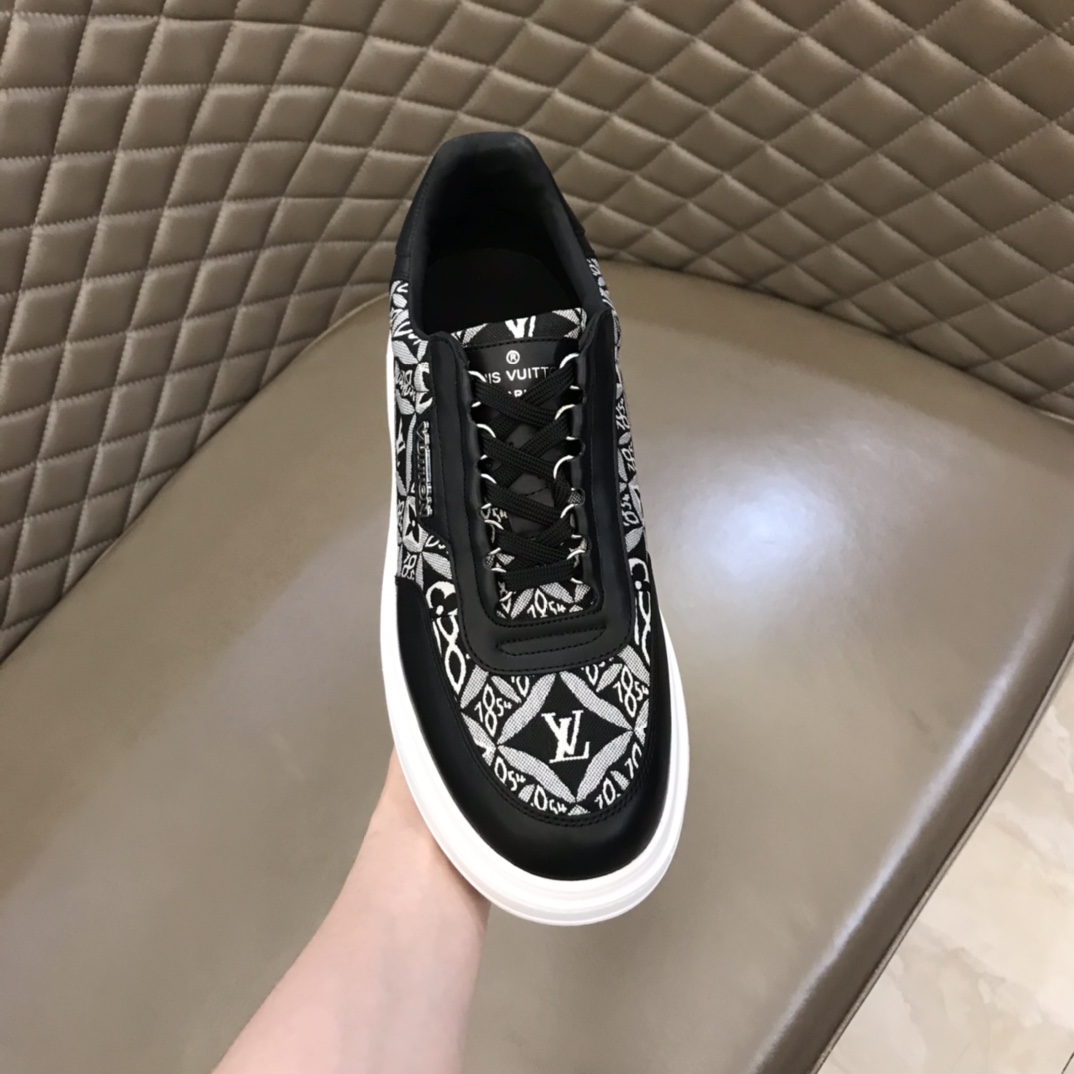 Louis Vuitton Low Top sneaker 1 - vstockx
