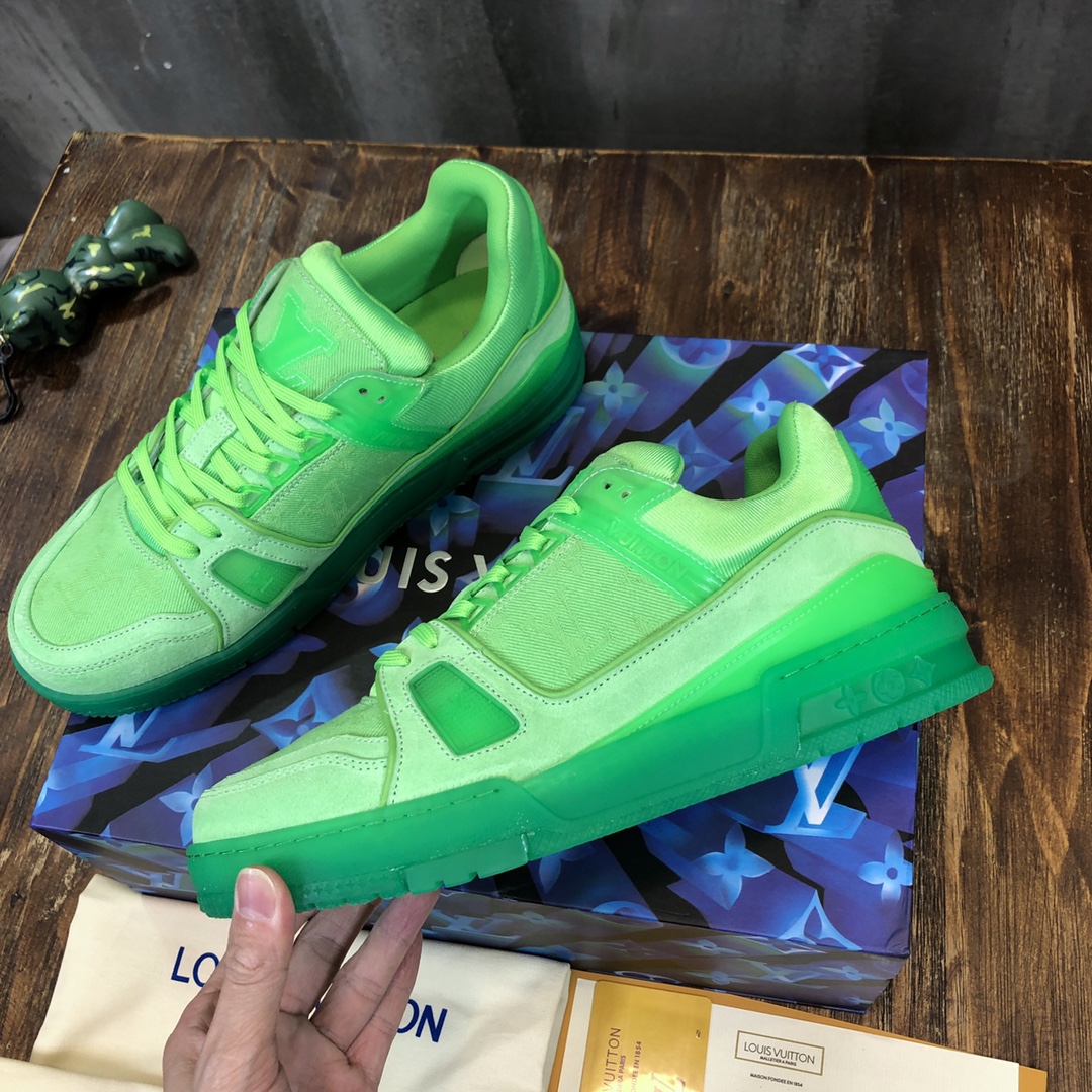 Louis Vuitton Trainer Sneakers 66 - vstockx