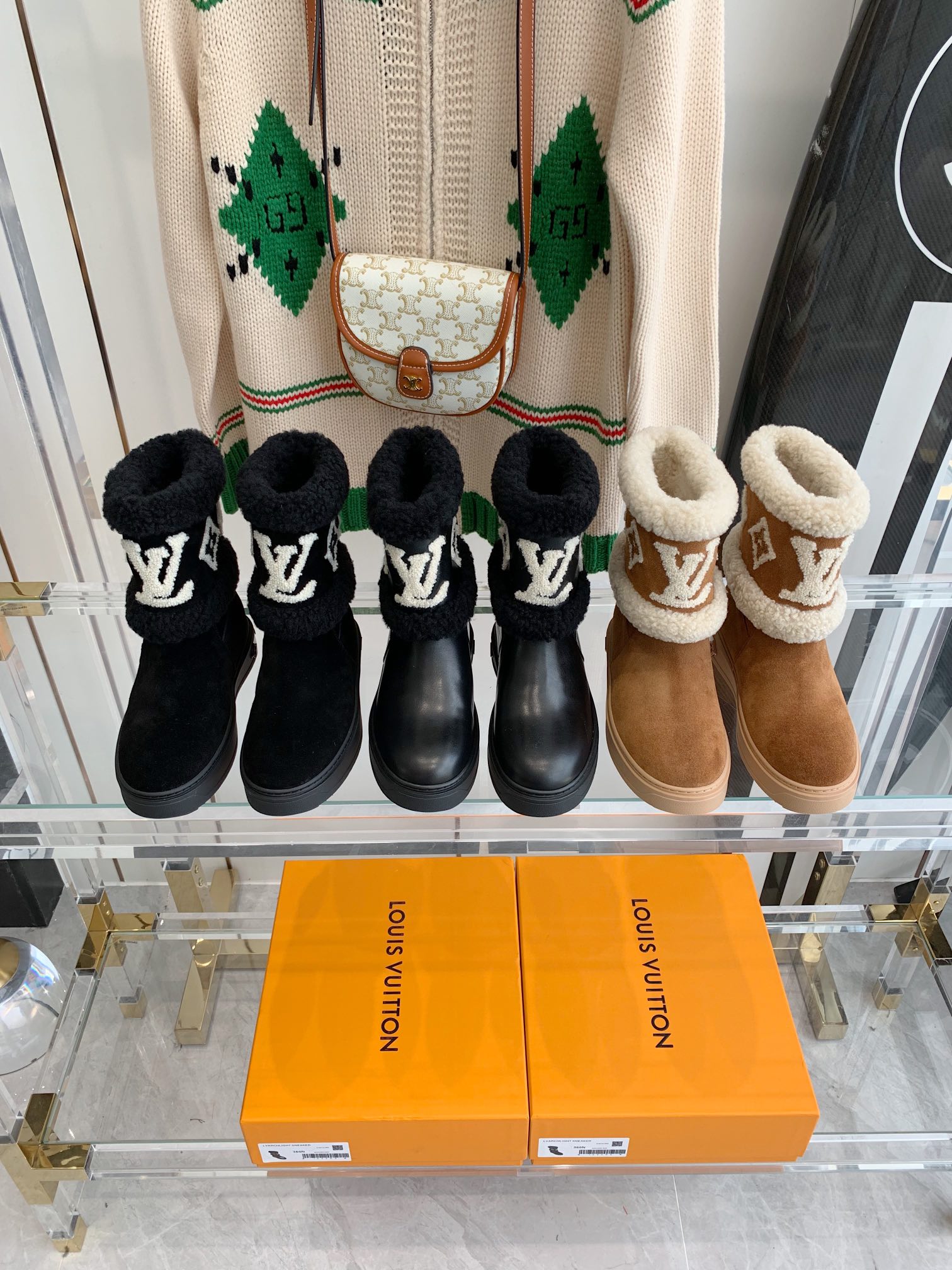 Louis Vuitton SNOWDROP FLAT ANKLE BOOTS WOMEN 13 - vstockx