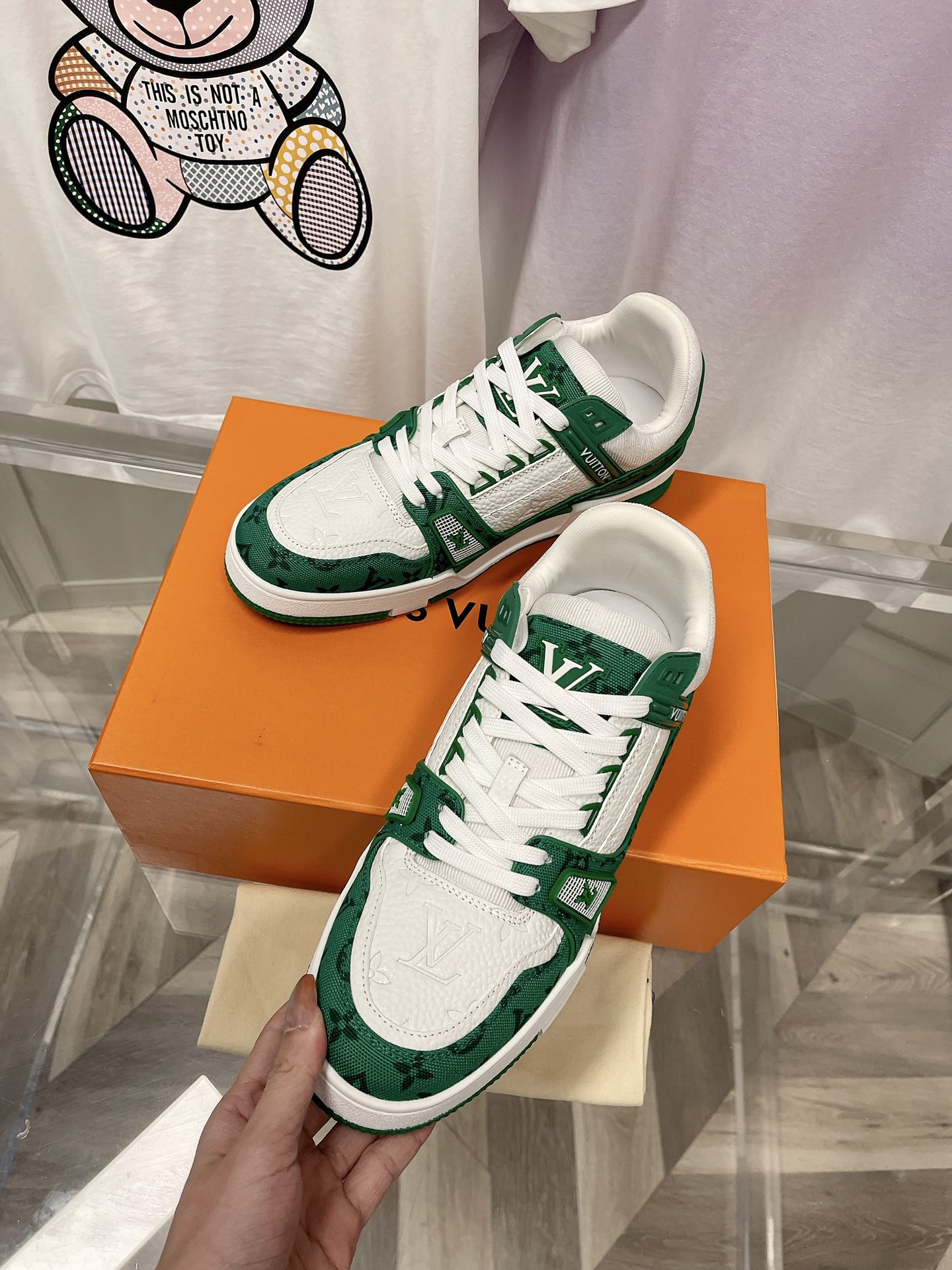 Louis Vuitton LV TRAINERS SNEAKER 2 - vstockx