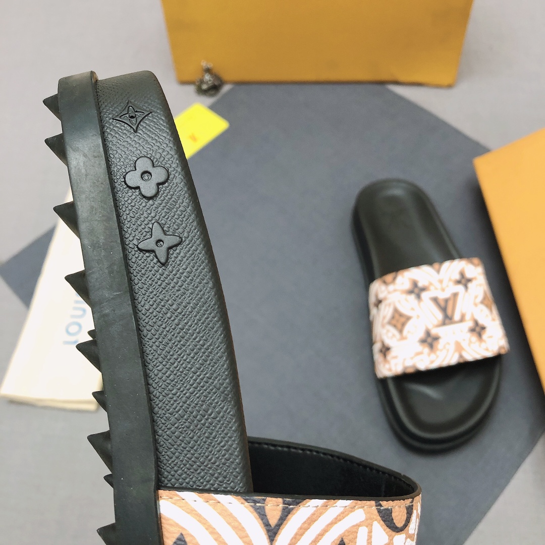 Louis Vuitton Slipper 106 - vstockx