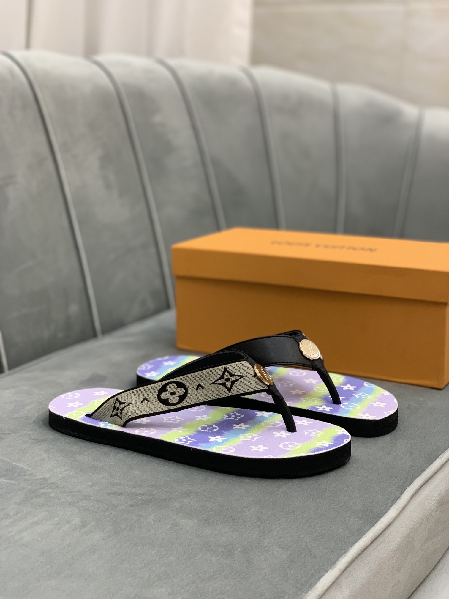 Louis Vuitton Slipper 40 - vstockx
