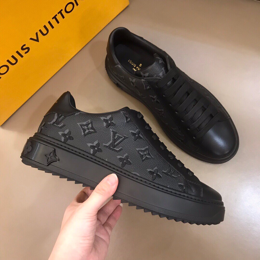 Louis Vuitton Low Top sneaker 35 - vstockx