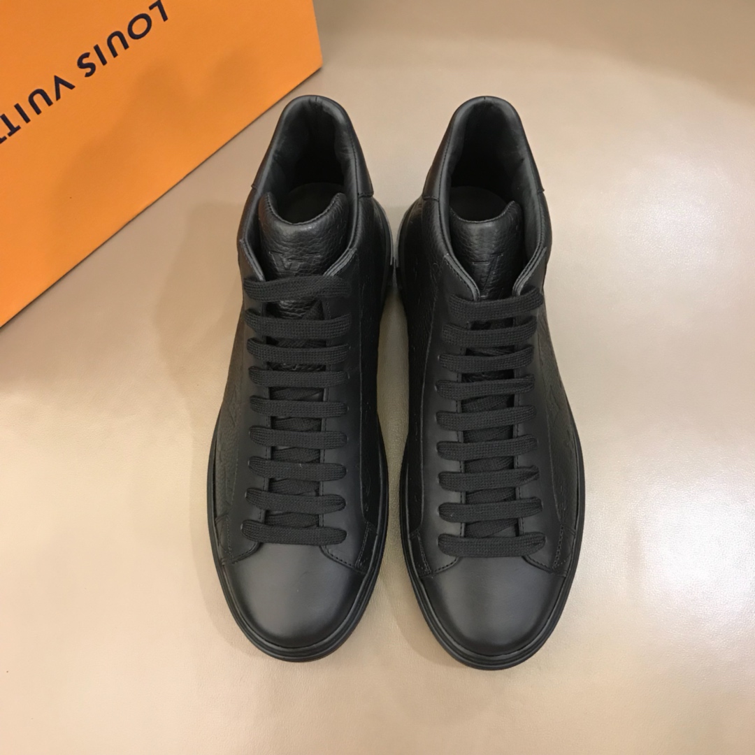Louis Vuitton High Top sneaker 4 - vstockx