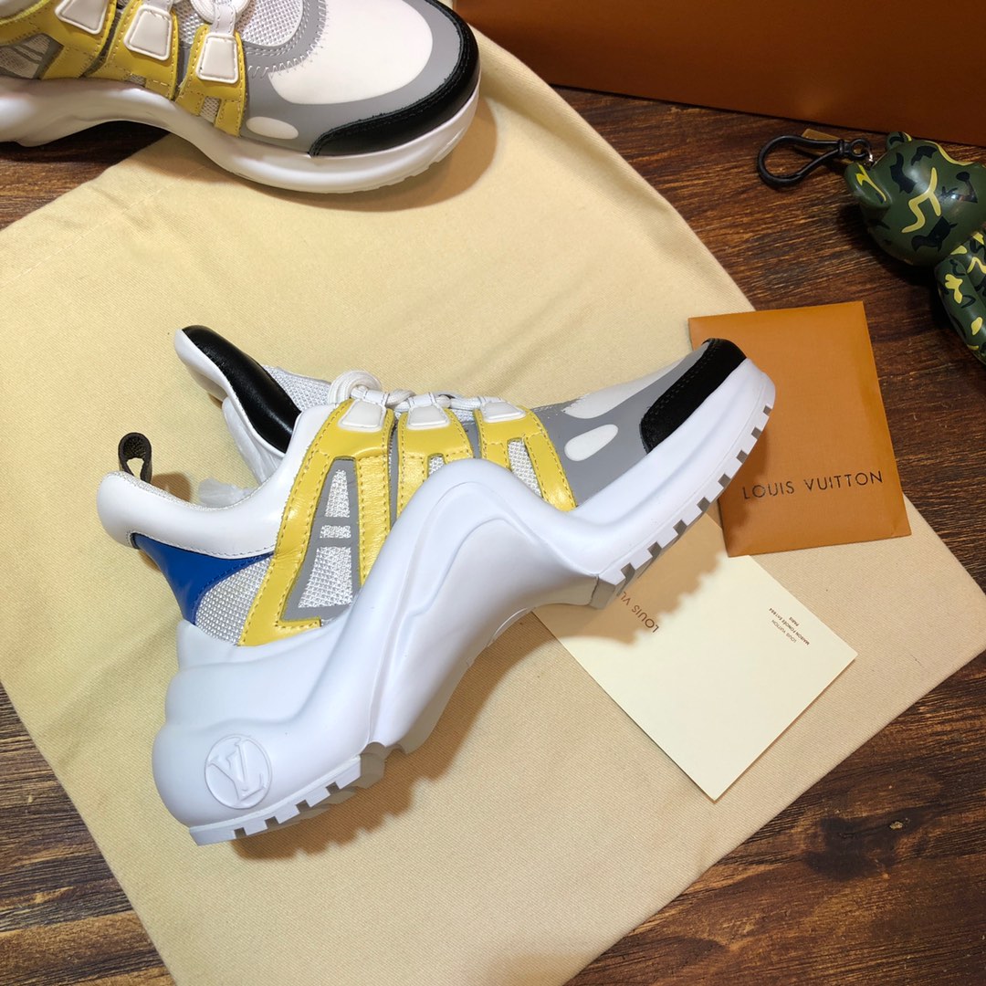 Louis Vuitton Archlight 15 - vstockx