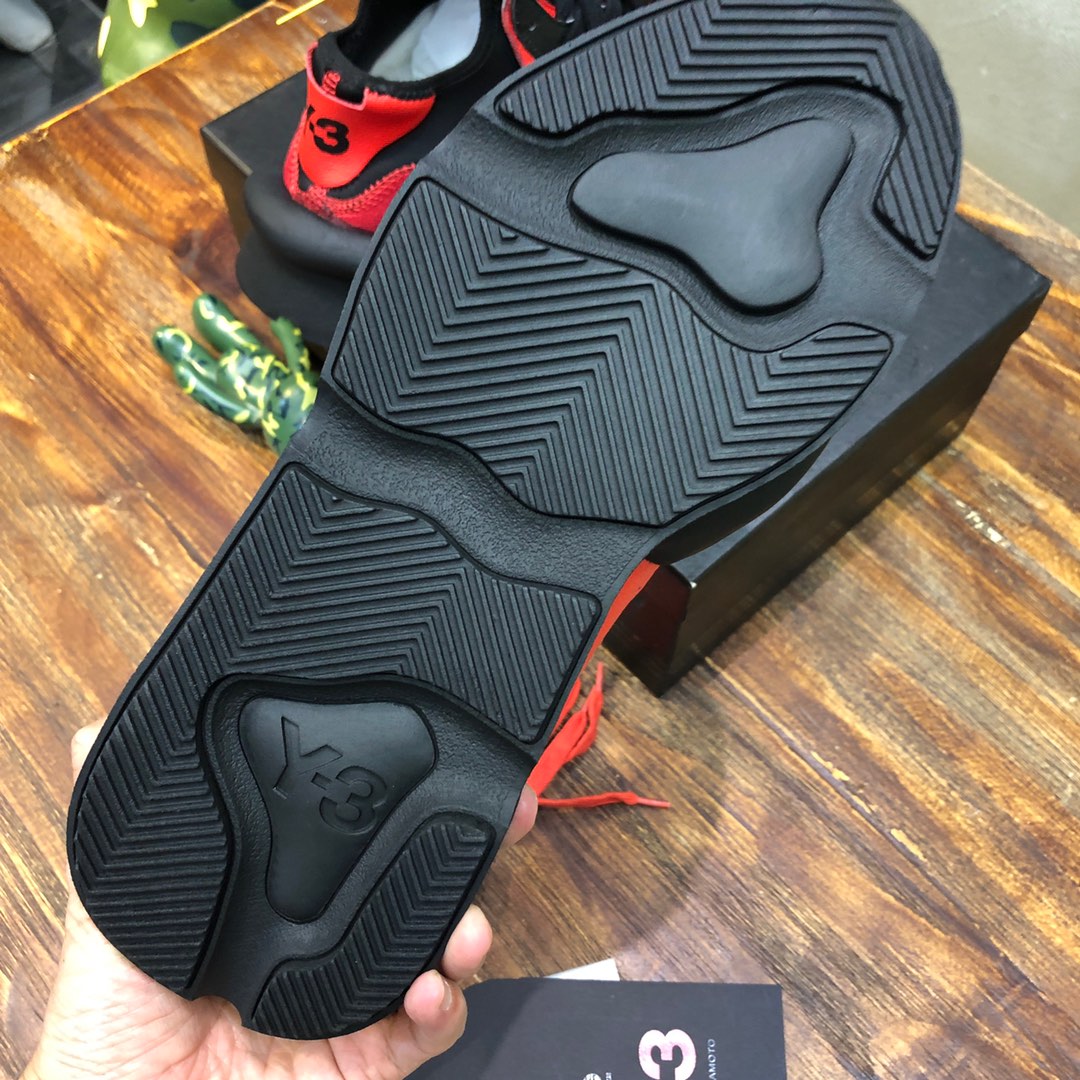 Y-3 Kaiwa Lace-Up Sneakers 37 - vstockx