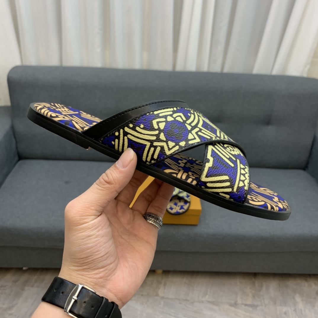 Louis Vuitton Slipper 128 - vstockx