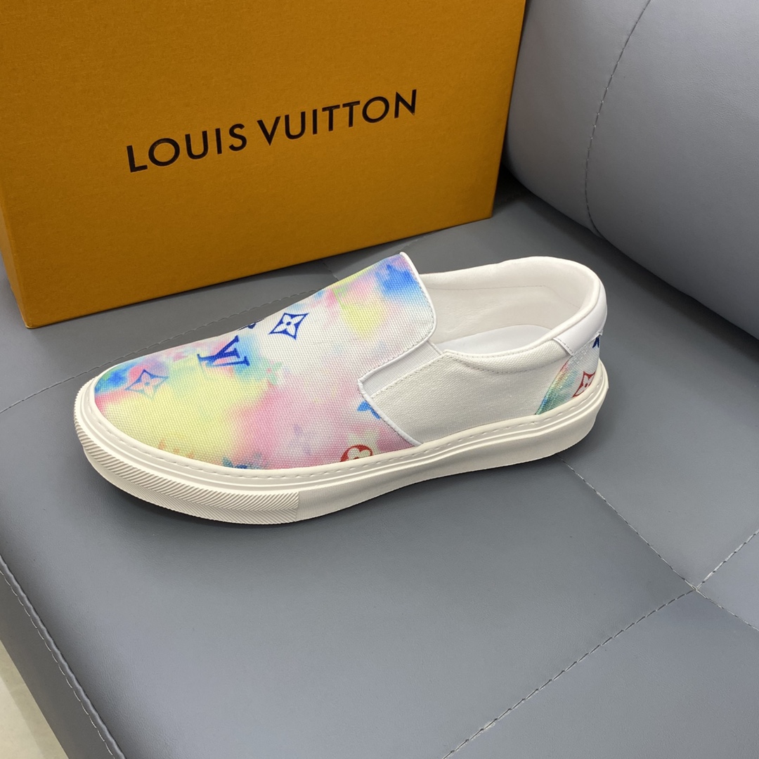 Louis Vuitton Monogram Denim sneaker 22 - vstockx