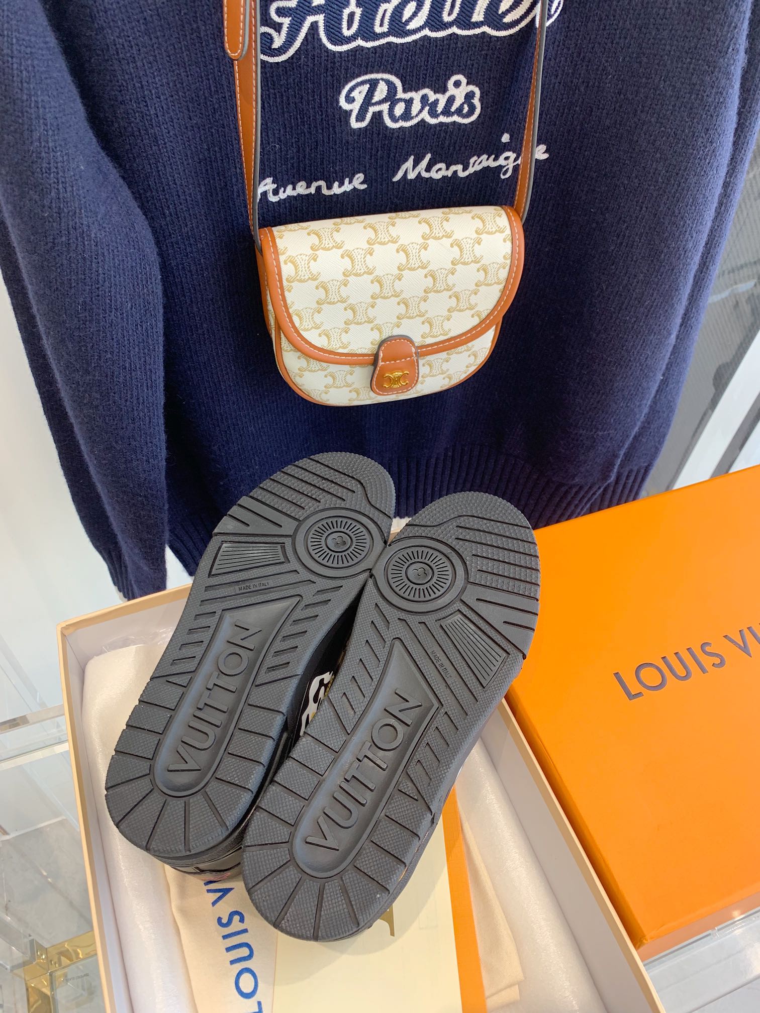 Louis Vuitton LV TRAINERS SNEAKER 8 - vstockx