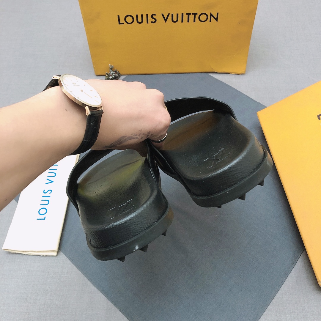 Louis Vuitton Slipper 103 - vstockx