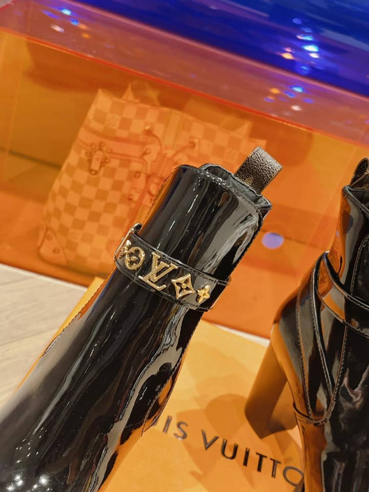 Louis Vuitton LV Star Trail Ankle Boot - vstockx