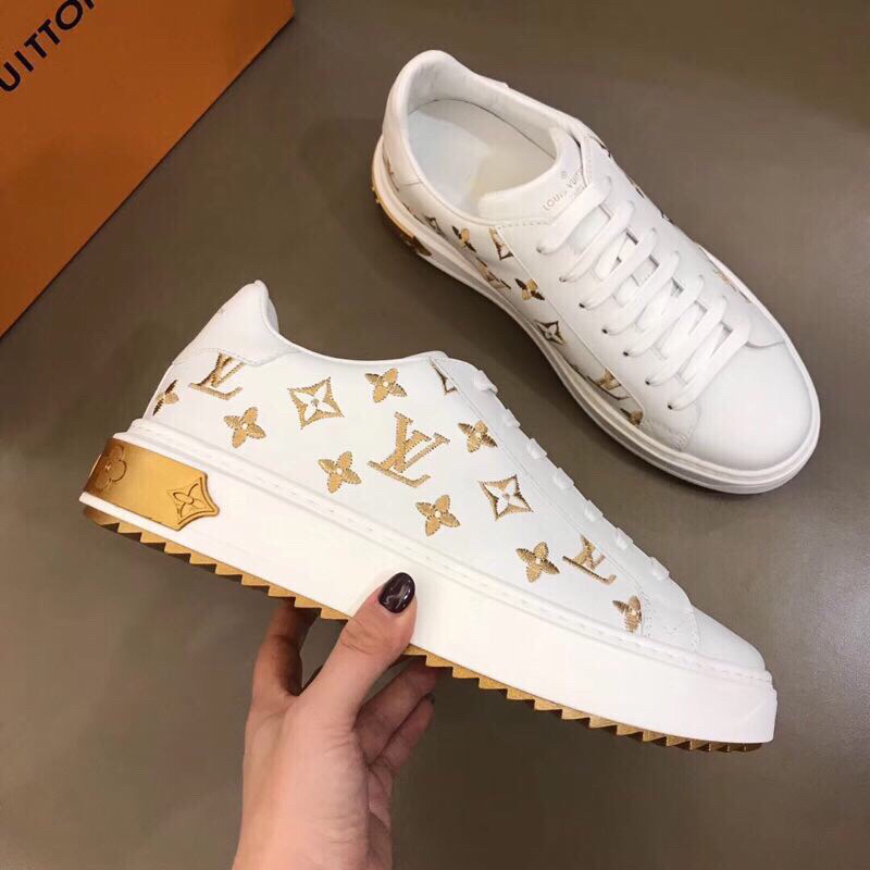 Louis Vuitton Low Top sneaker 30 - vstockx