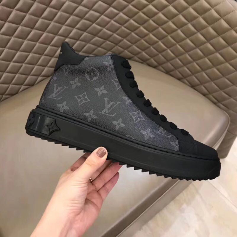 Louis Vuitton High Top sneaker 8 - vstockx