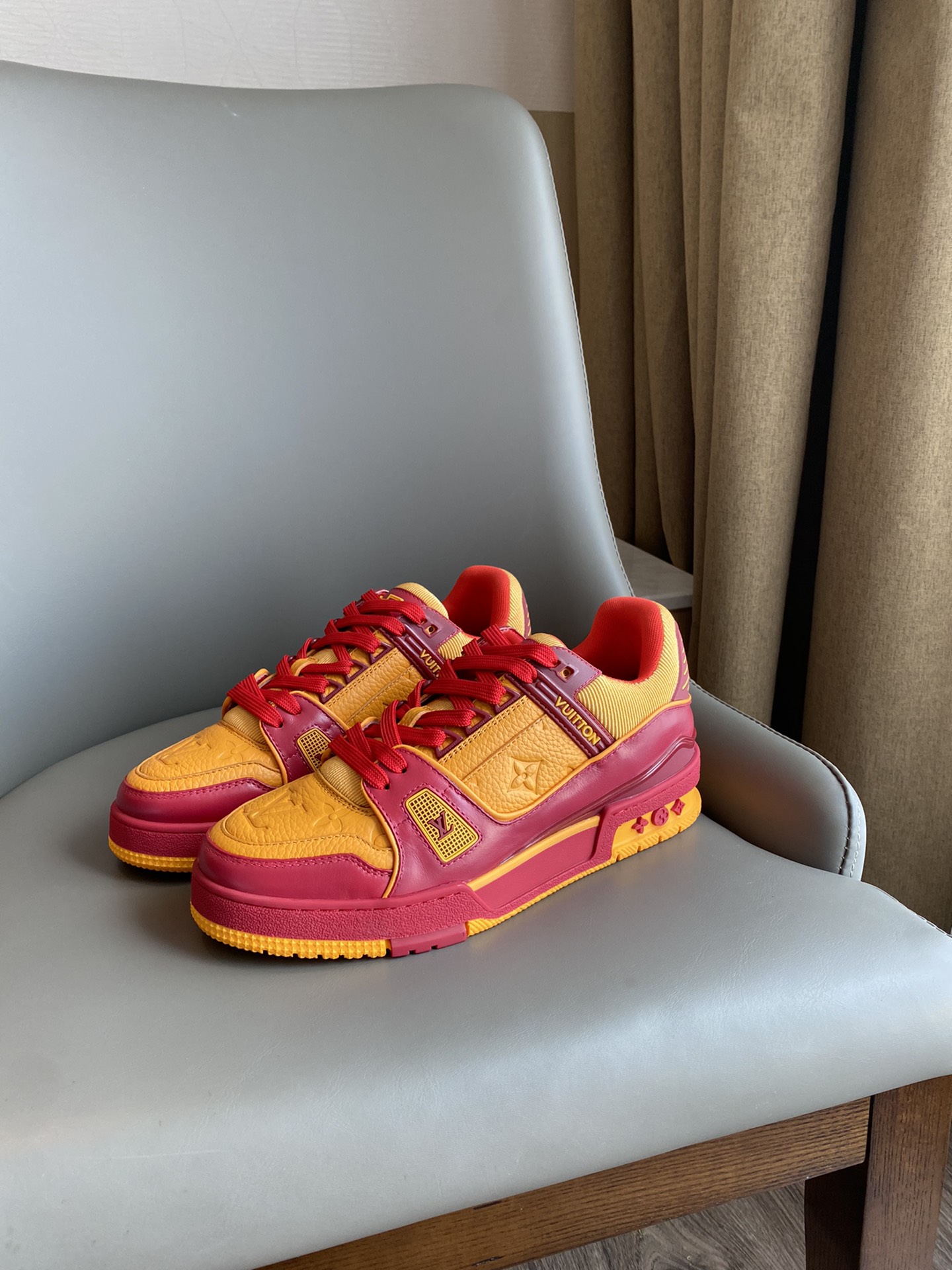 Louis Vuitton LV TRAINERS SNEAKER 9 - vstockx