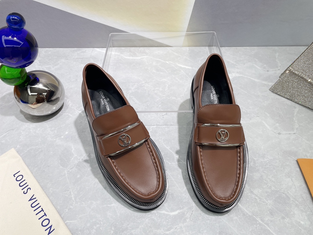 Louis Vuitton shoes WOMEN 3 - vstockx