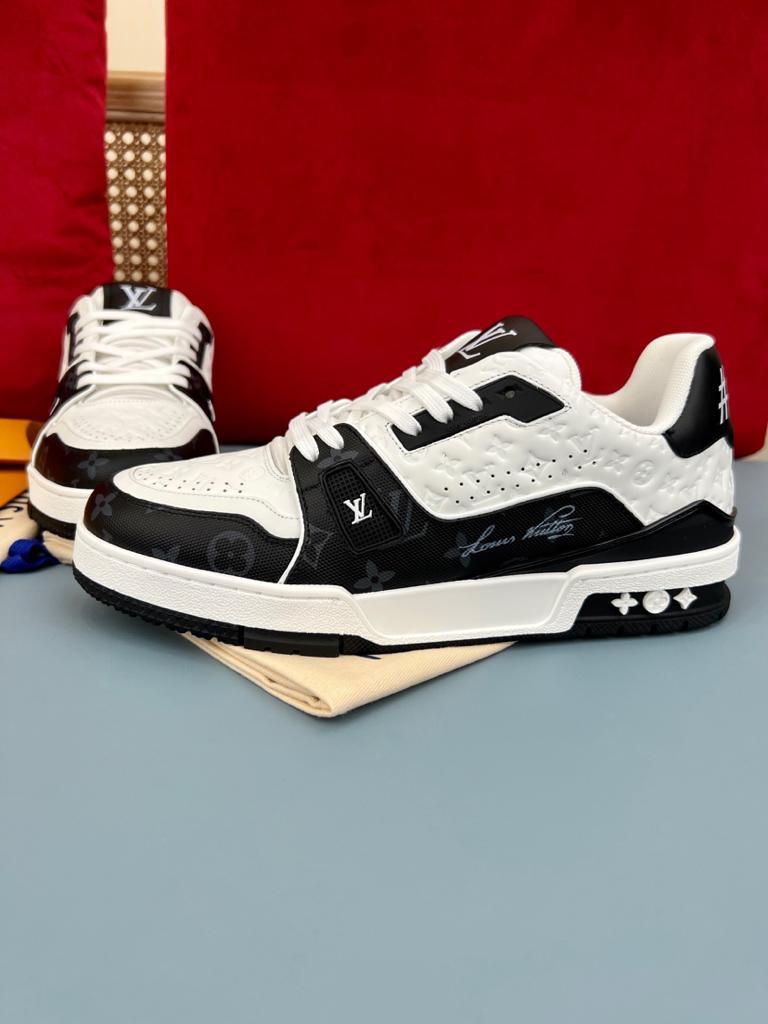 Louis Vuitton LV Trainer #54 Black White - vstockx