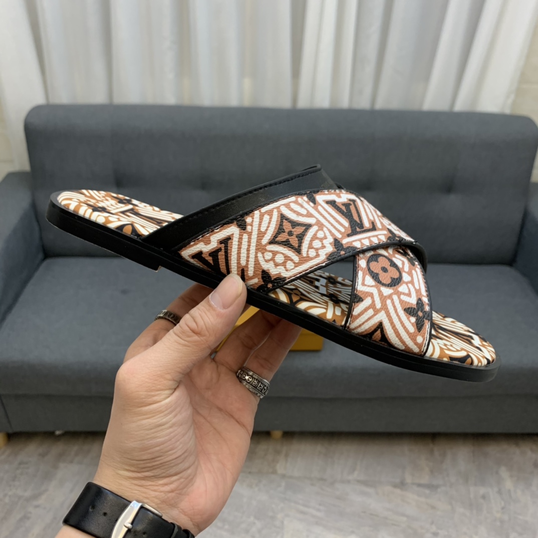 Louis Vuitton Slipper 127 - vstockx