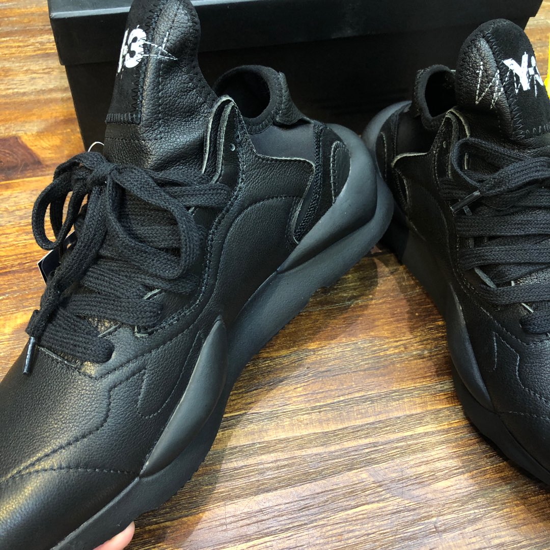 Y-3 Kaiwa Lace-Up Sneakers 38 - vstockx