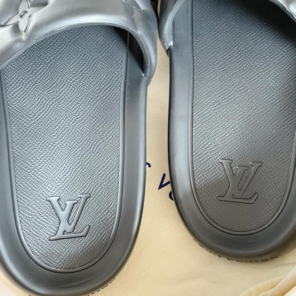 Louis Vuitton Waterfront Sandals Black - vstockx