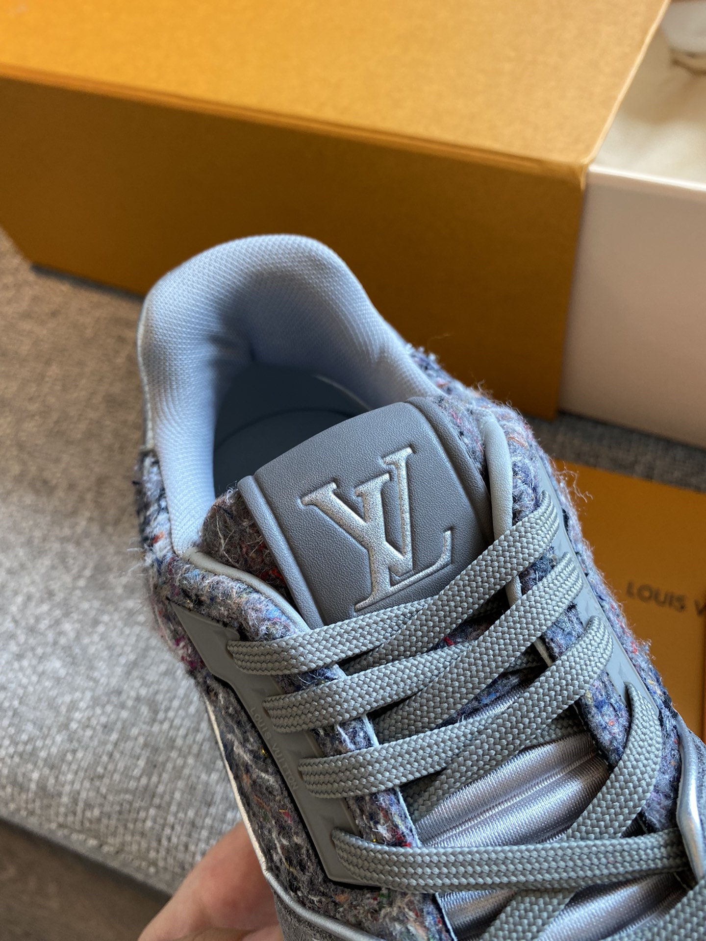 Louis Vuitton LV TRAINERS SNEAKER 9 - vstockx