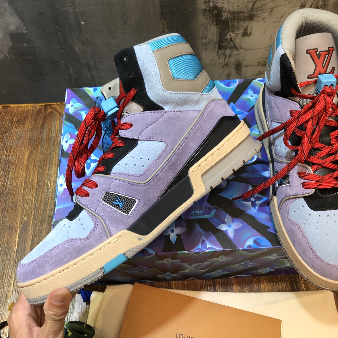Louis Vuitton Trainer Sneakers 13 - vstockx