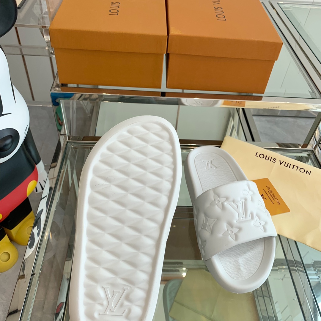 Louis Vuitton shoes WOMEN 2 - vstockx