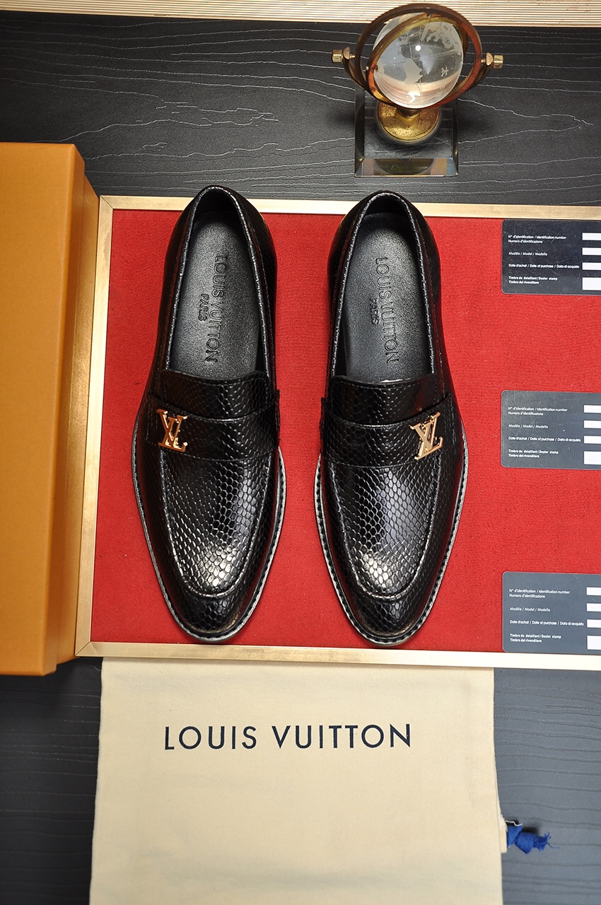 Louis Vuitton Leather Boots 40 - vstockx