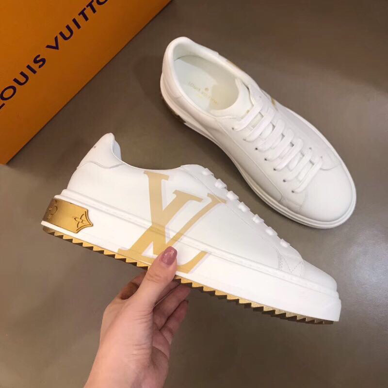 Louis Vuitton Low Top sneaker 23 - vstockx