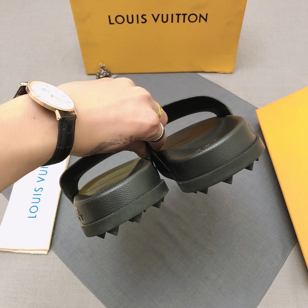 Louis Vuitton Slipper 112 - vstockx