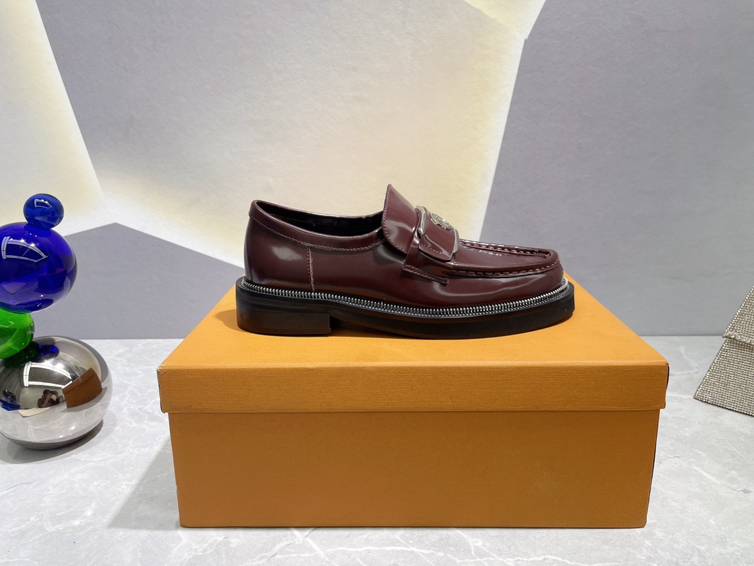 Louis Vuitton shoes WOMEN 3 - vstockx