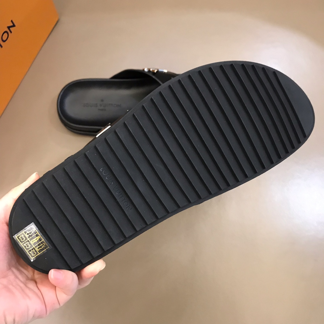Louis Vuitton Slipper 93 - vstockx