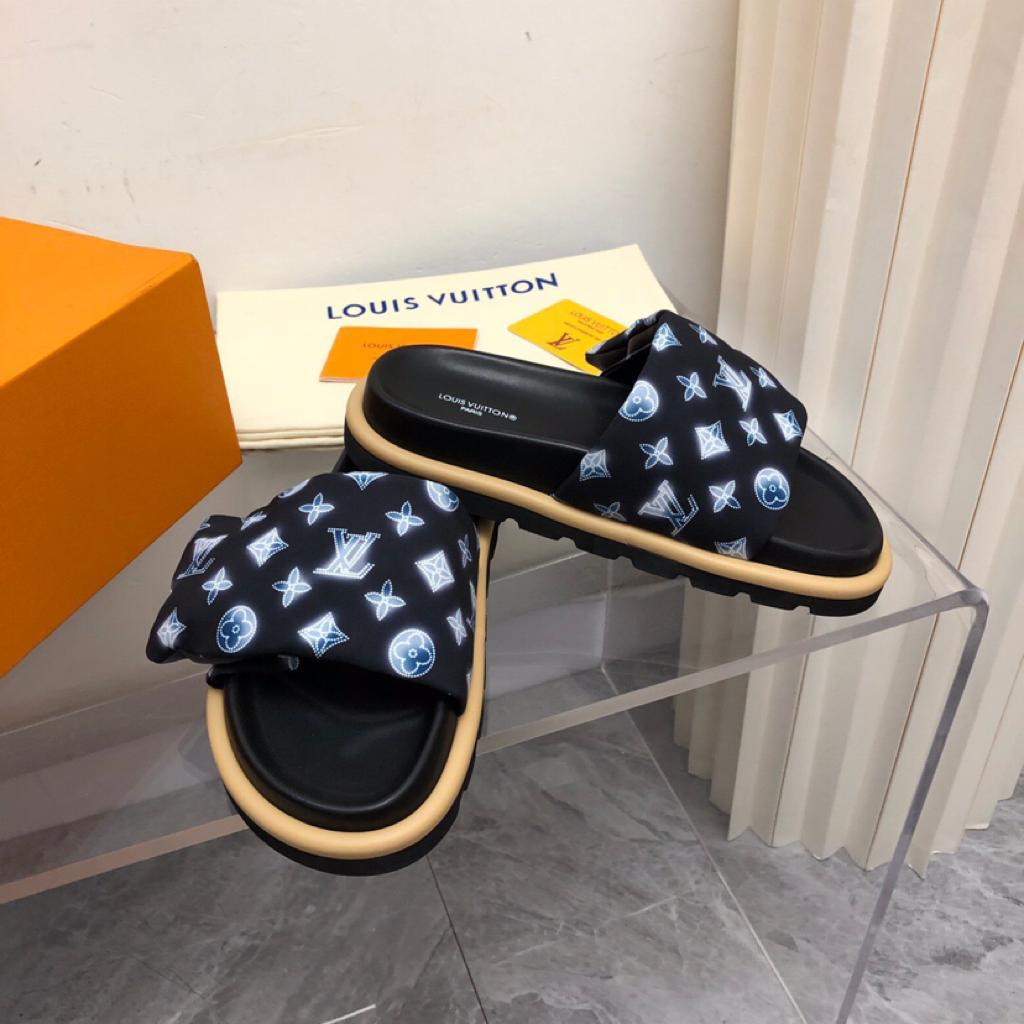 LOUIS VUITTON Nylon Monogram Womens Pool Pillow Comfort Mules 40 Navy Blue - vstockx