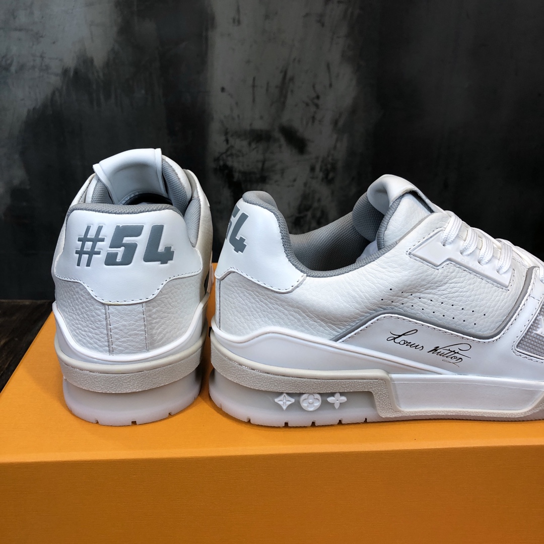 Louis Vuitton Trainer Sneakers 71 - vstockx