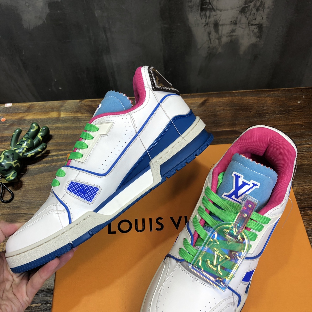 Louis Vuitton Trainer Sneakers 82 - vstockx