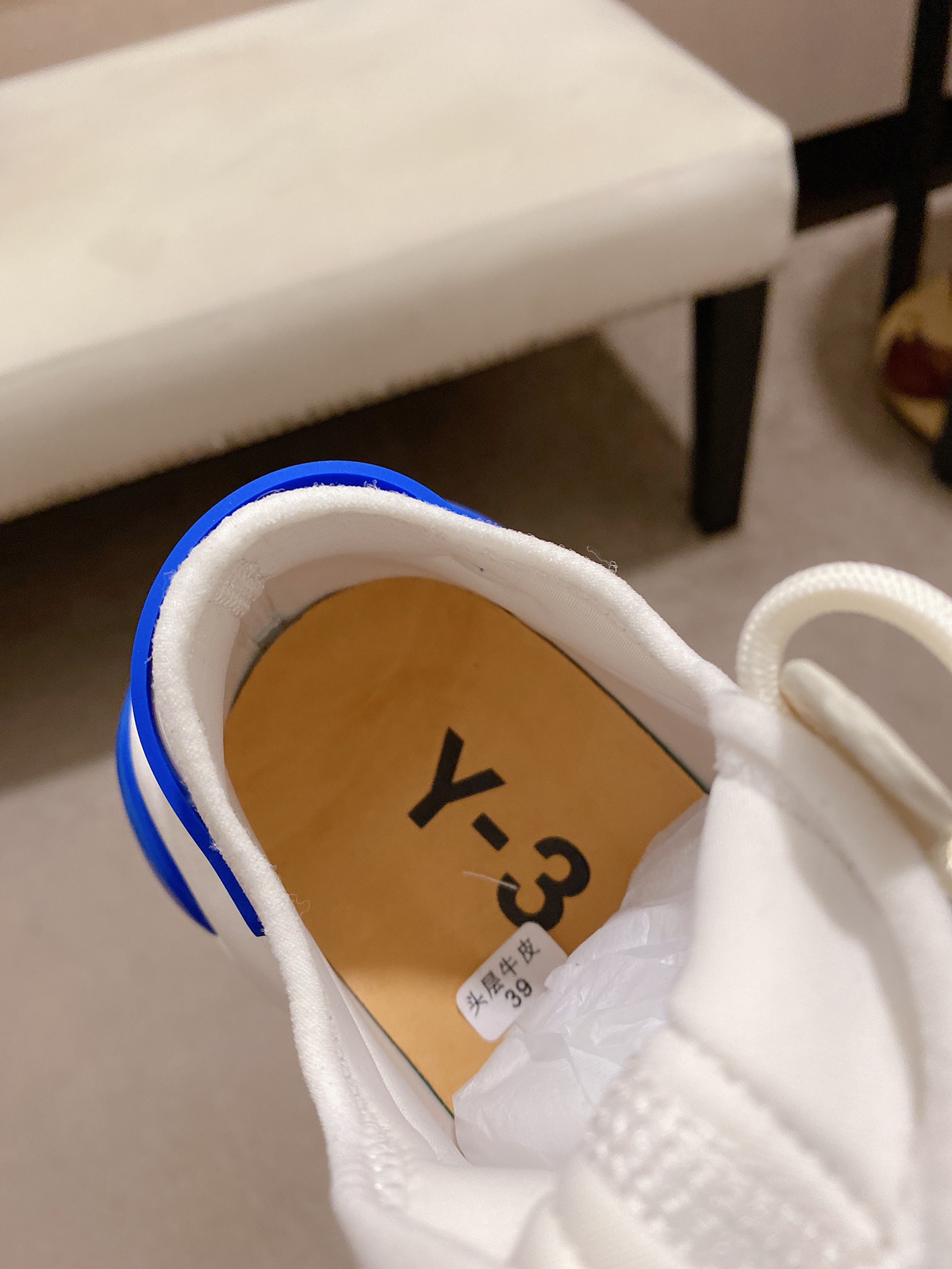 Y-3 Kaiwa Lace-Up Sneakers 6 - vstockx