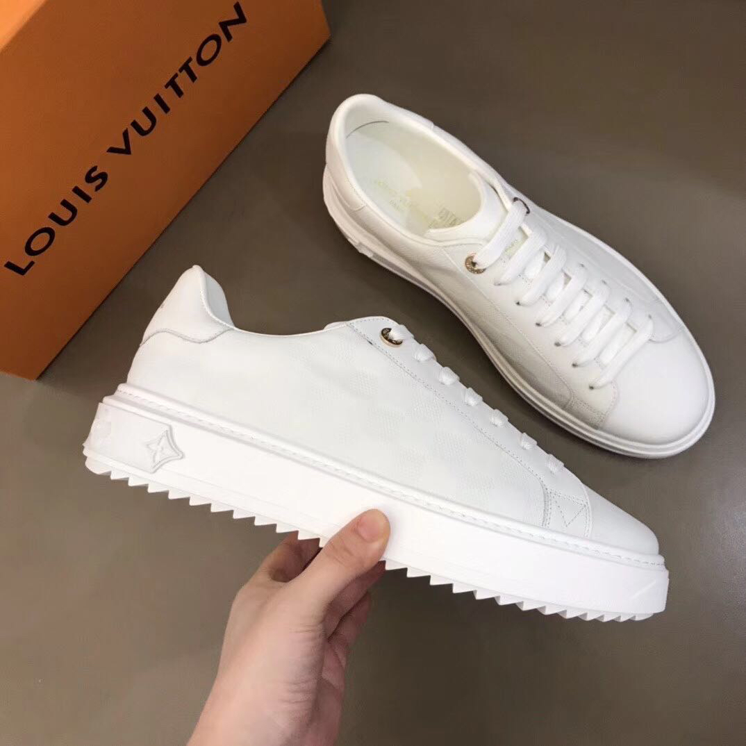 Louis Vuitton Low Top sneaker 52 - vstockx