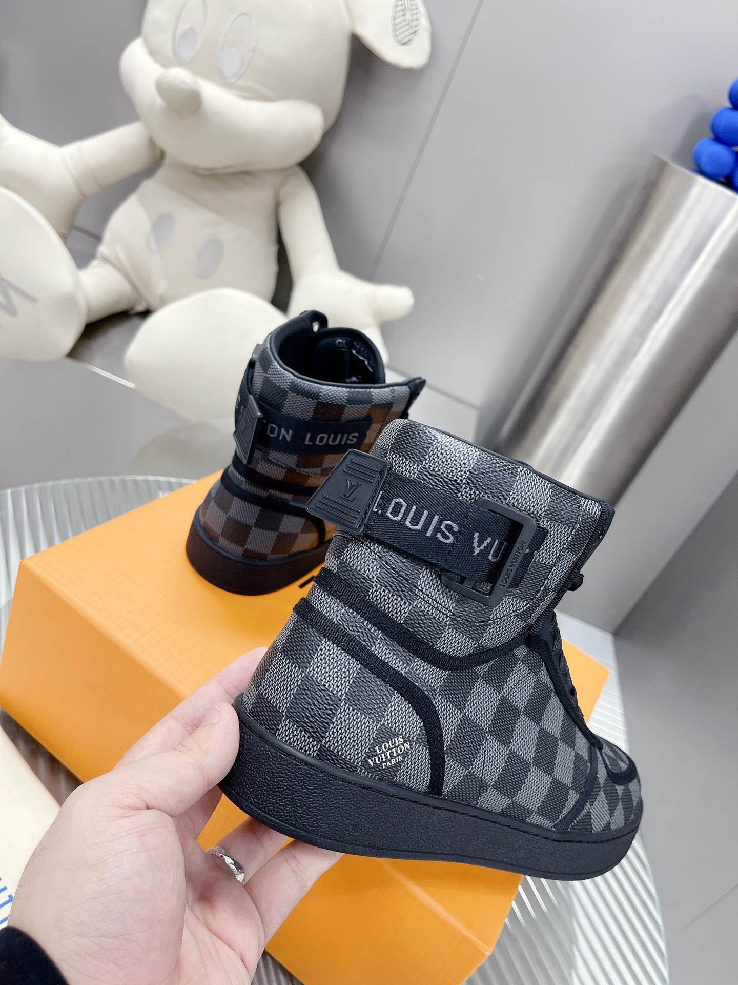 Louis Vuitton RIVOLI TRAINER BOOTS SNEAKER 11 - vstockx