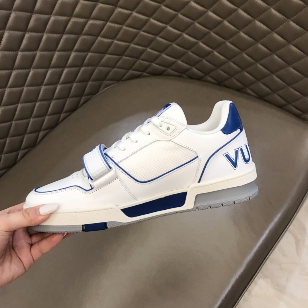 Louis Vuitton Trainer Sneakers 4 - vstockx