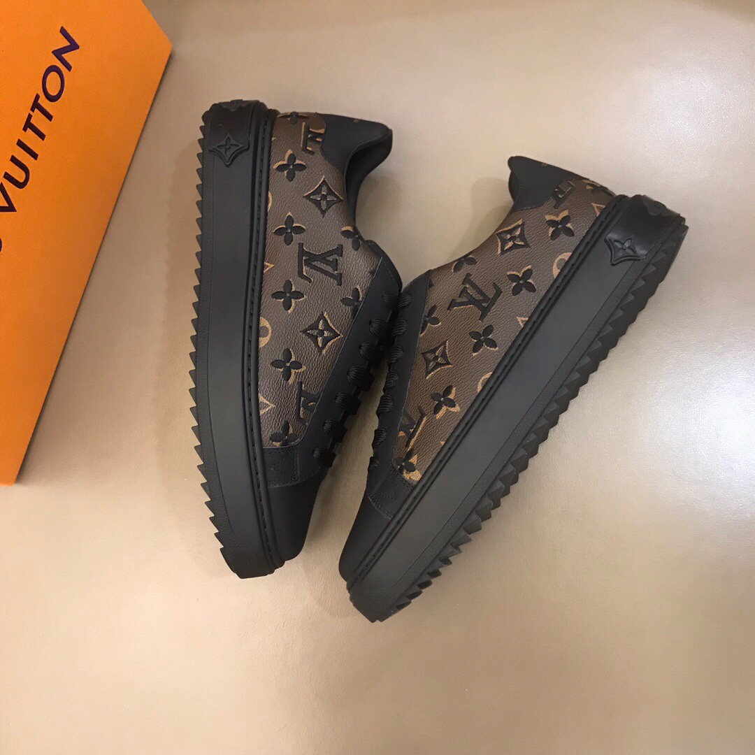 Louis Vuitton Low Top sneaker 33 - vstockx