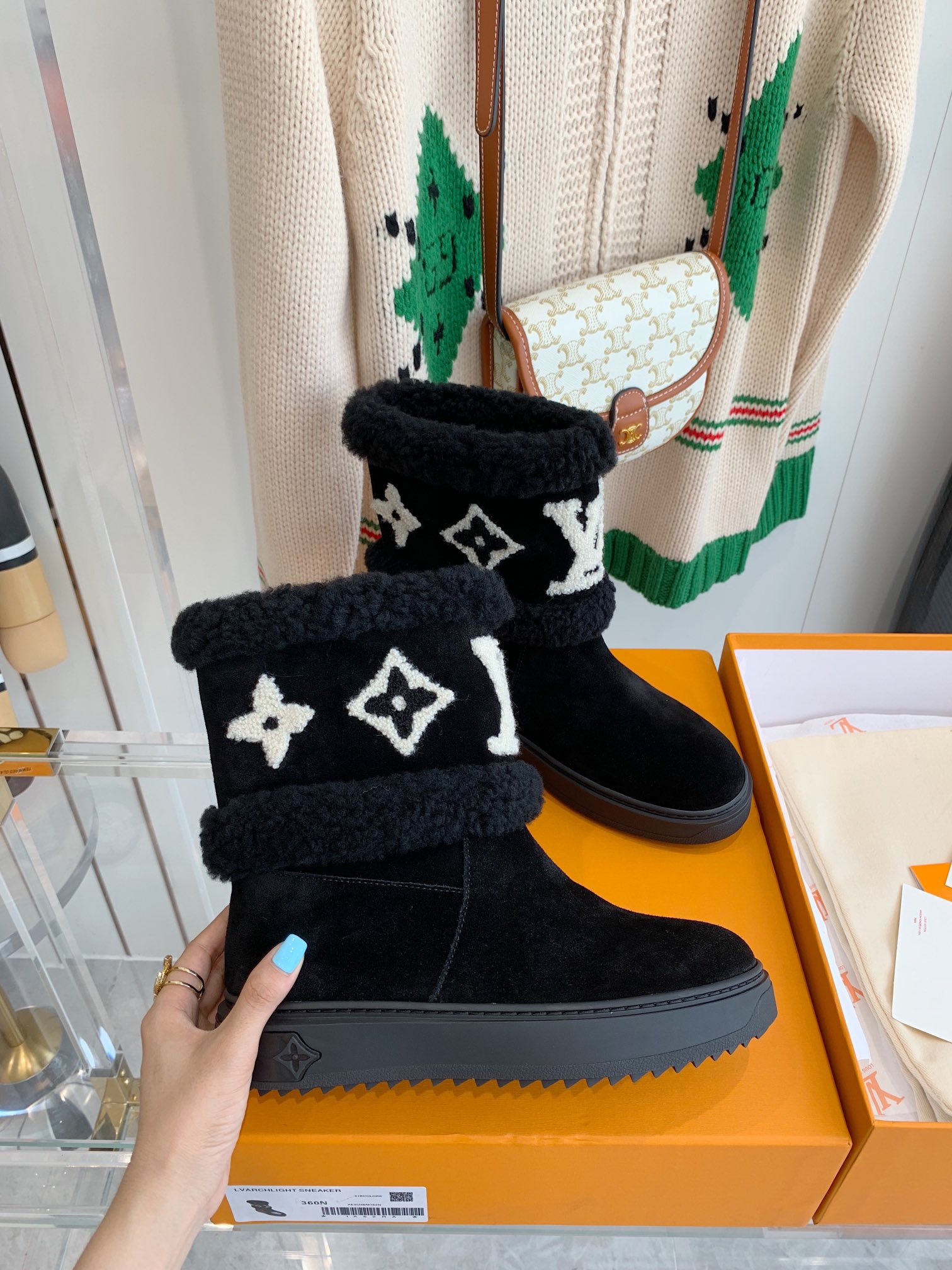 Louis Vuitton SNOWDROP FLAT ANKLE BOOTS WOMEN 13 - vstockx
