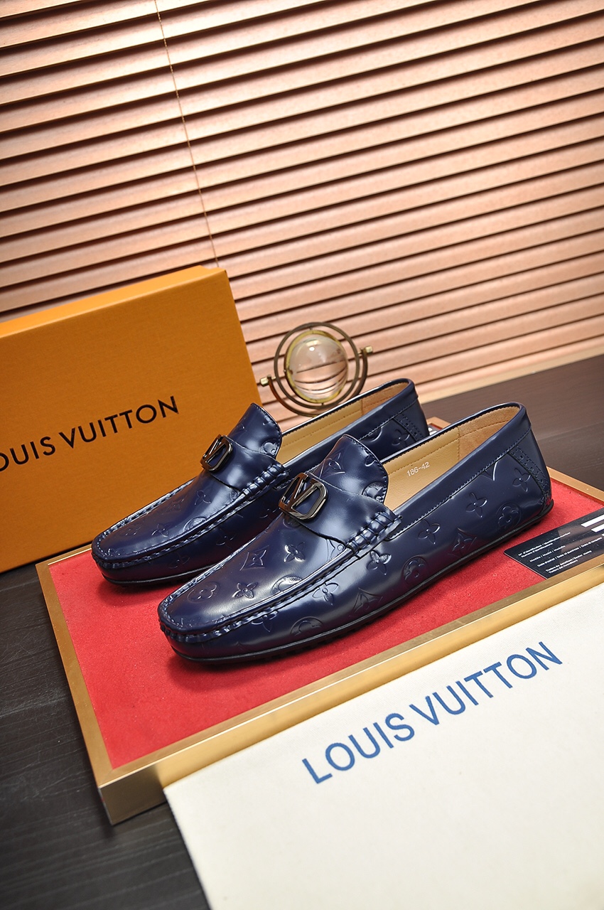 Louis Vuitton Leather Boots 51 - vstockx