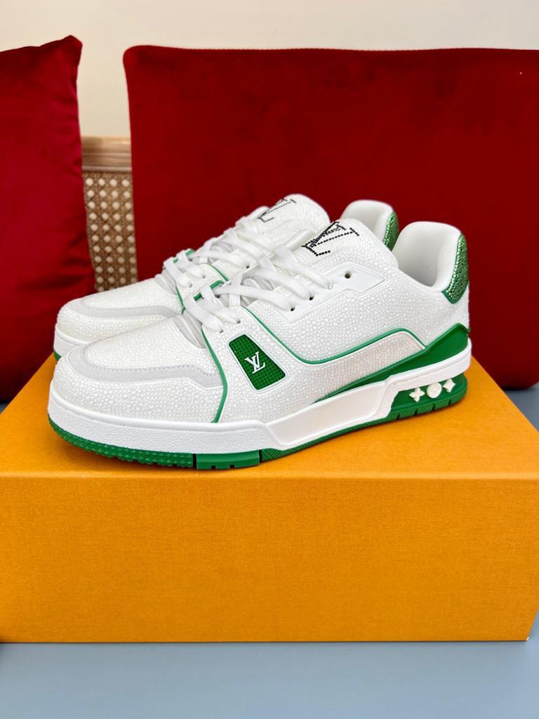 Louis Vuitton LV Trainer Green Strass - vstockx