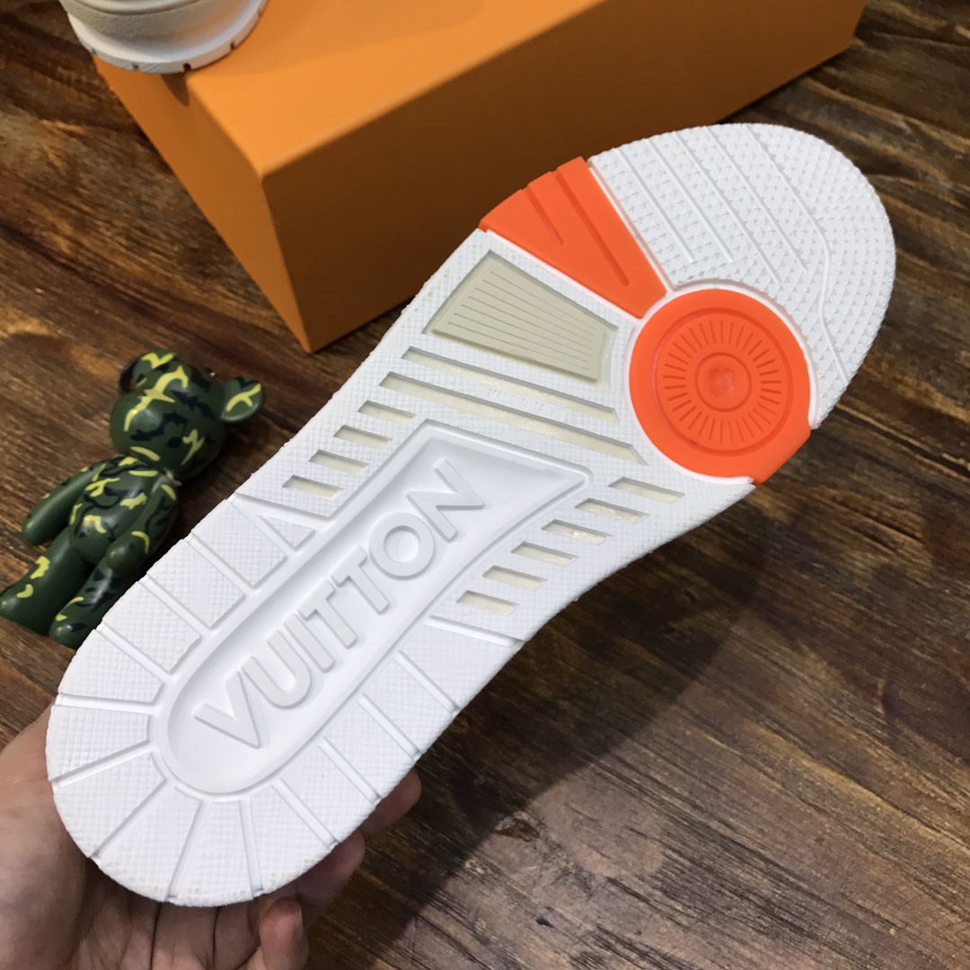 Louis Vuitton Trainer Sneakers 29 - vstockx