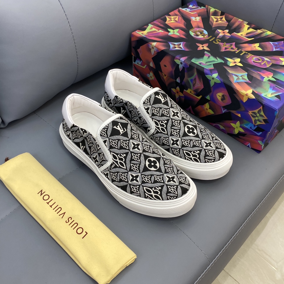 Louis Vuitton Monogram Denim sneaker 9 - vstockx