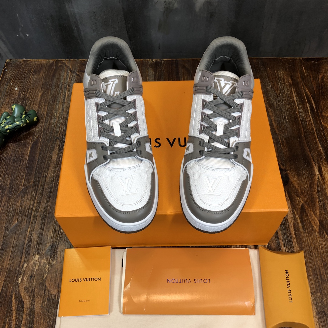 Louis Vuitton Trainer Sneakers 70 - vstockx