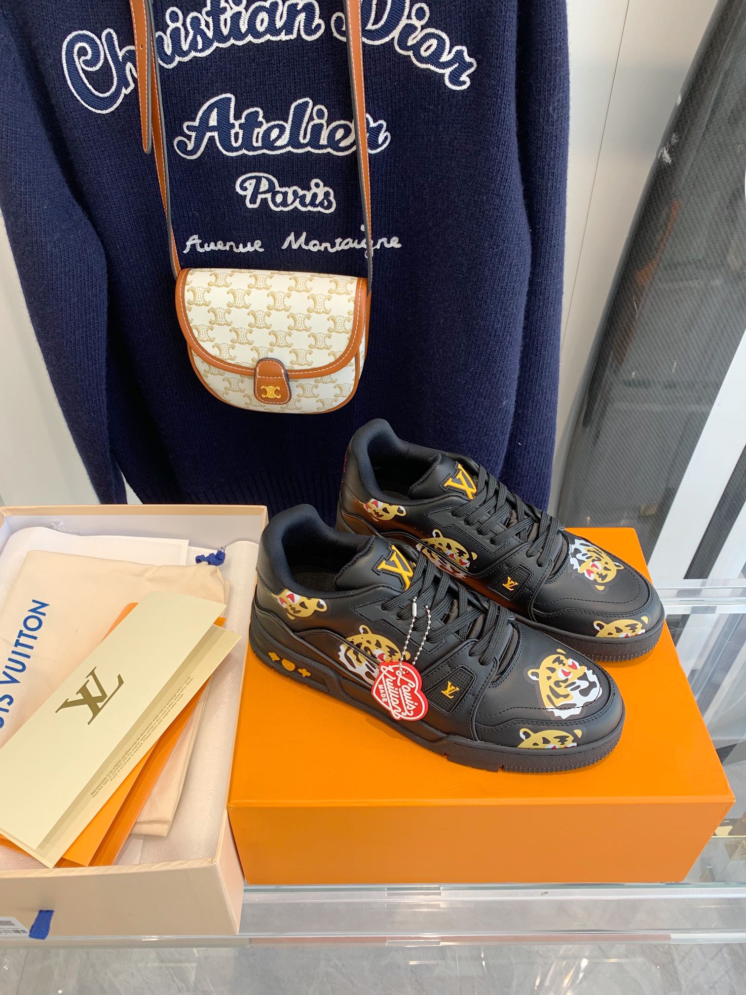 Louis Vuitton LV TRAINERS SNEAKER 8 - vstockx