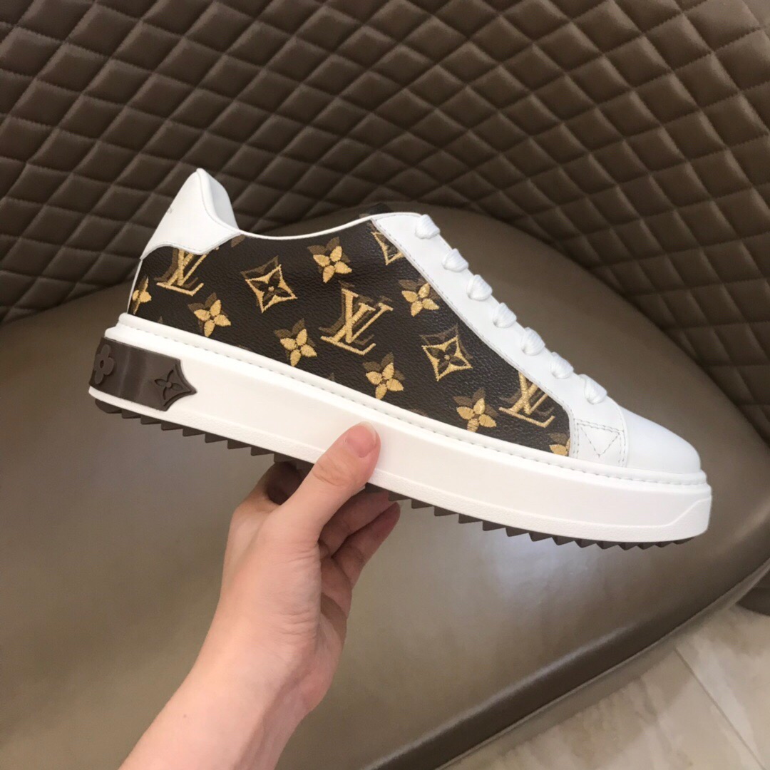 Louis Vuitton Low Top sneaker 34 - vstockx