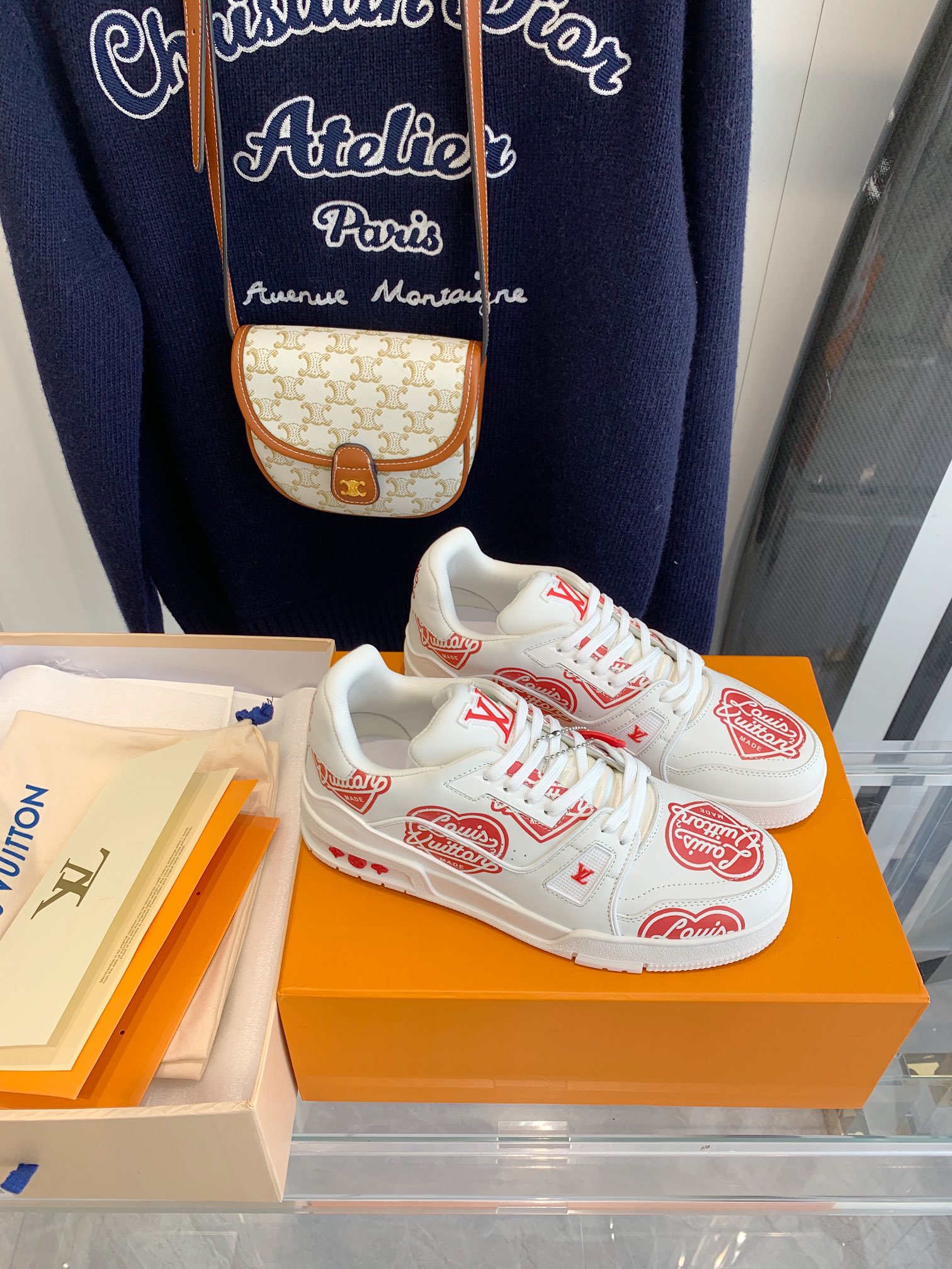 Louis Vuitton LV TRAINERS SNEAKER 8 - vstockx