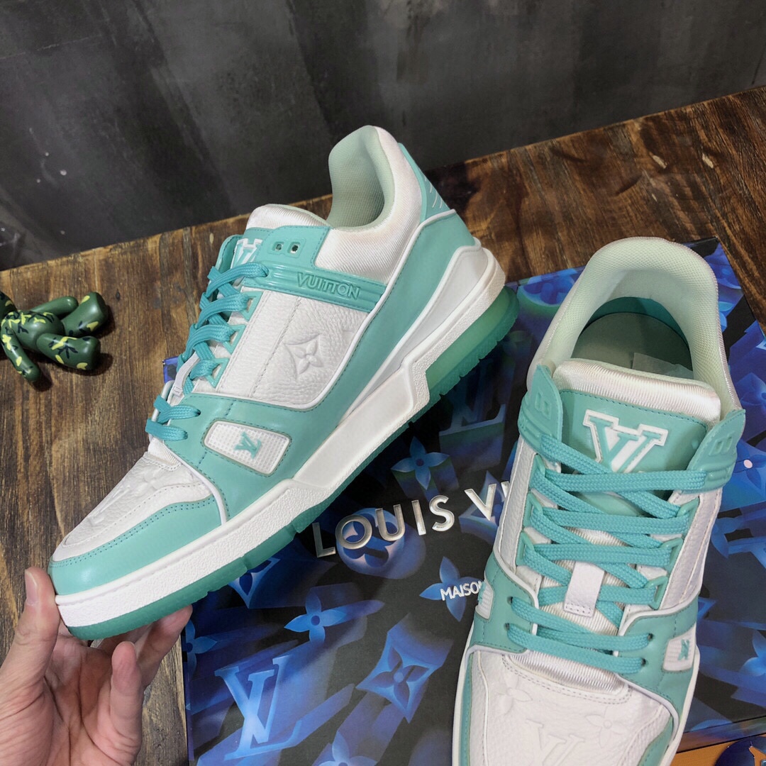 Louis Vuitton Trainer Sneakers 68 - vstockx