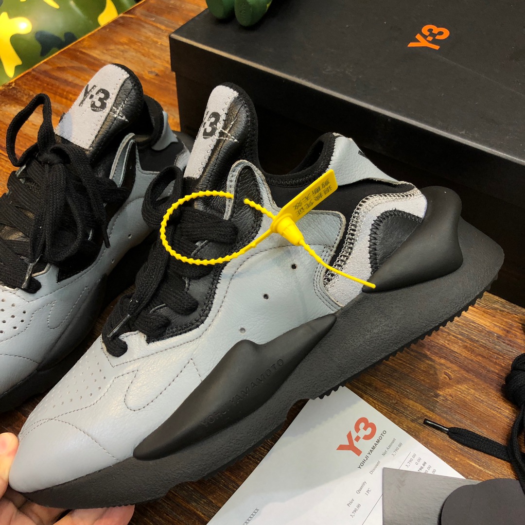 Y-3 Kaiwa Lace-Up Sneakers 33 - vstockx